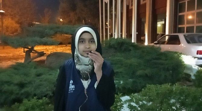 تبریک روز پدر توسط دختران نیشابوری