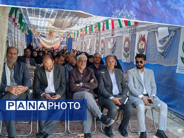  آیین تجدید میثاق دانش‌آموزان هنرستان امام حسن مجتبی (ع) با شهدای غواص دریادل