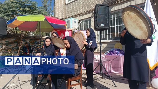 افتتاحیه طرح آهن یاری در دبیرستان کوثر فرهنگیان