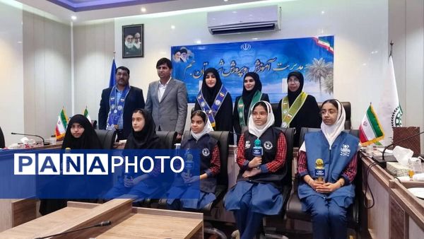 تجلیل از خبرنگاران برتر شهرستان جم