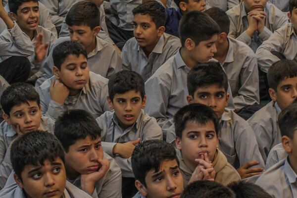 جشن میلاد امام حسن عسکری(ع) در دبیرستان تهرانی باقرشهر 