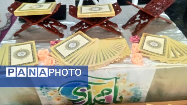 هم‌نوا شدن دل‌ها با آیات وحی در محفل انس با قرآن کریم