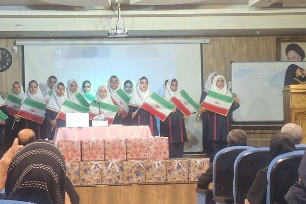 نشست صمیمی رئیس آموزش‌وپرورش قدس با انجمن‌های مدارس
