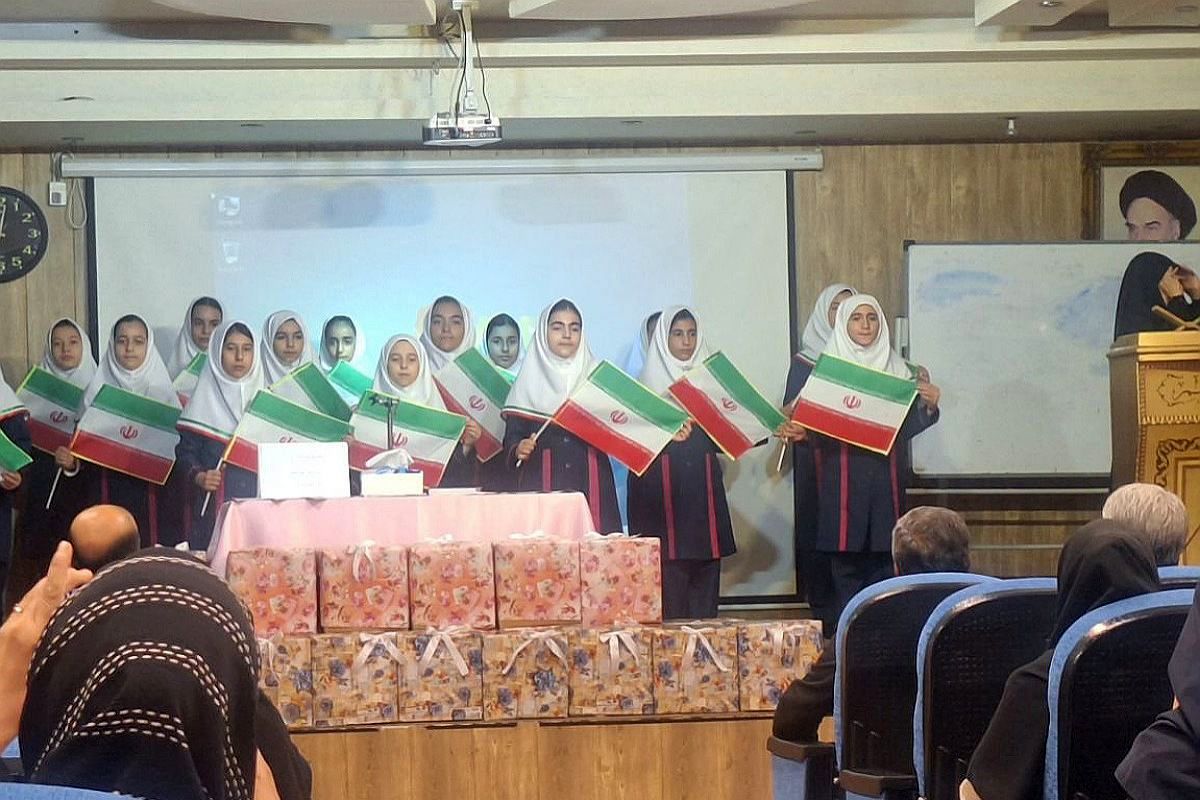 نشست صمیمی رئیس آموزش‌وپرورش قدس با انجمن‌های مدارس