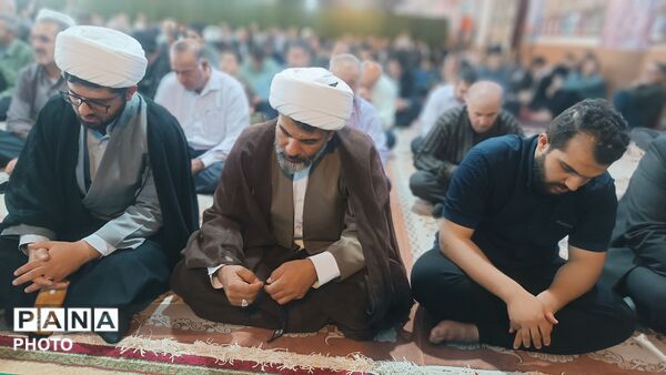تجلی اتحاد و همبستگی در نماز جمعه فارسان