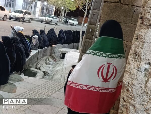 گرامیداشت شهدای دانش آموز در گلباف