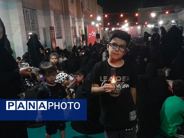 شمع‌های ماتم شام غریبان در لرستان