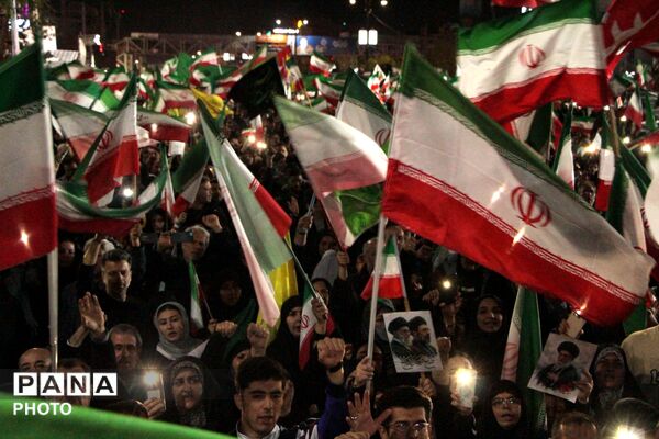 موج سی‌وهشتم اجتماع مردمی در اسلامشهر، طنین‌ساز حضور پرشور شهروندان 