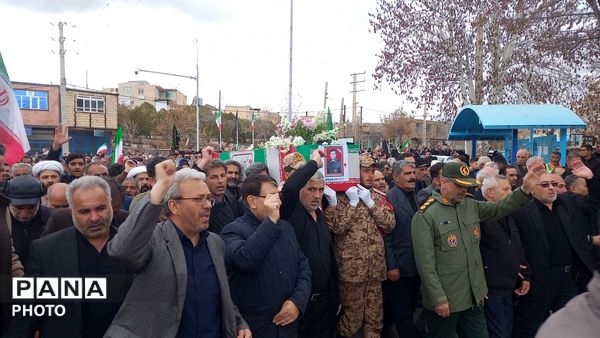 تشییع پیکر پاسدار شهید در شهرستان خواجه