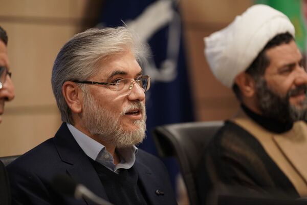 هم‌اندیشی بسیج اساتید با وزیر علوم، تحقیقات و فناوری مشهد