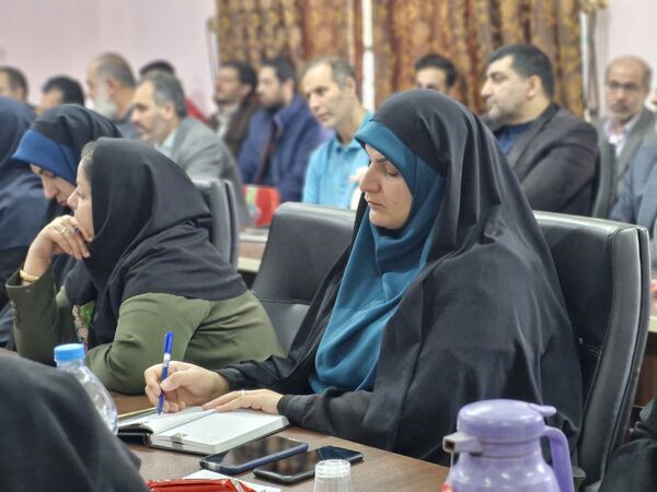 نشست شورای آموزش و پرورش در گلوگاه 