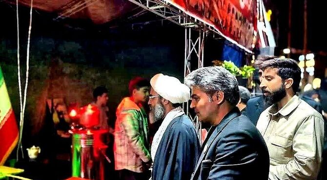 موکب آموزش و پرورش ناحیه ۲ کرج و شهرستان فردیس میزبان عموم در تجمع و راهپیمایی مردمی 