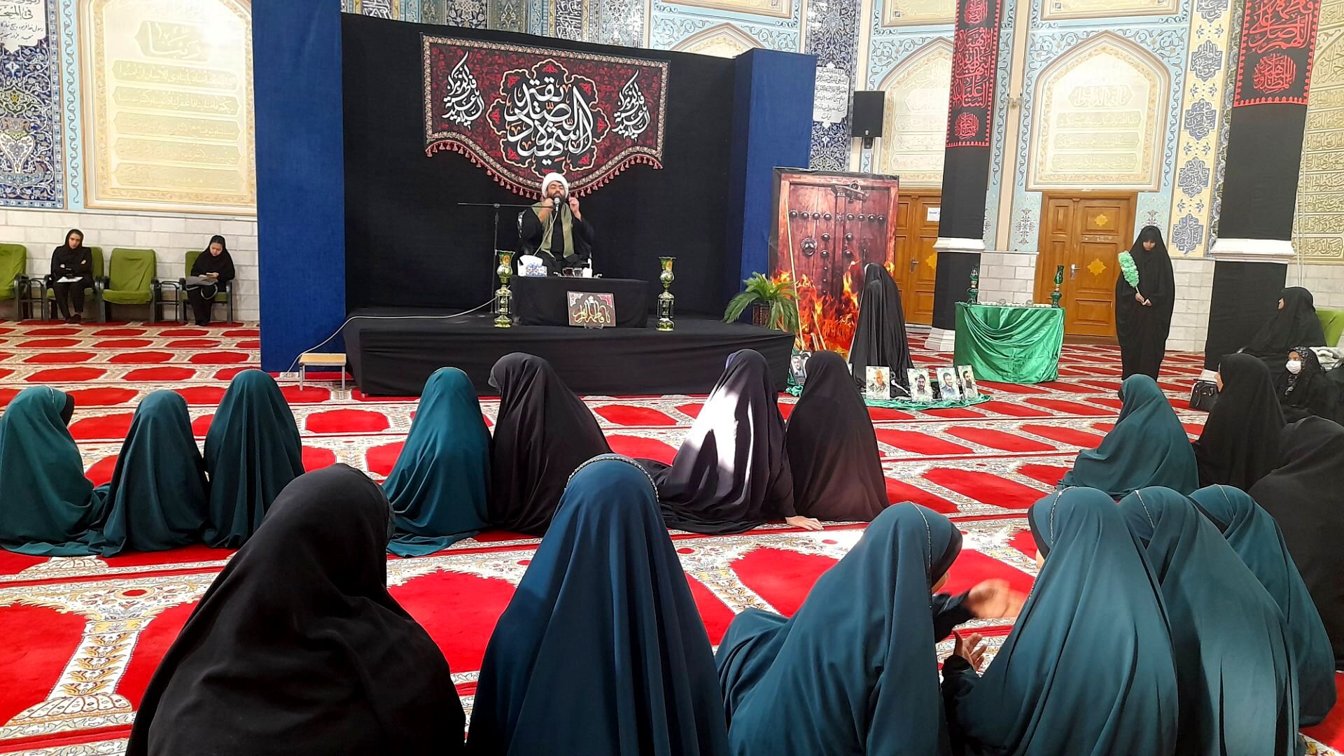 مراسم شهادت حضرت فاطمه در مسجد امام باقر(ع)