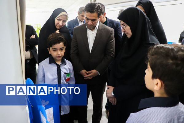 افتتاح نمایشگاه آثار برتر طرح جابربن حیان در استان زنجان