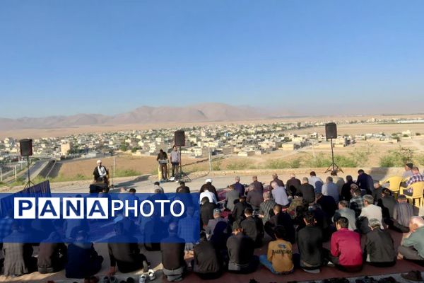 برگزاری مراسم پرفیض دعای ندبه در تپه نورالشهدا شهر نقنه