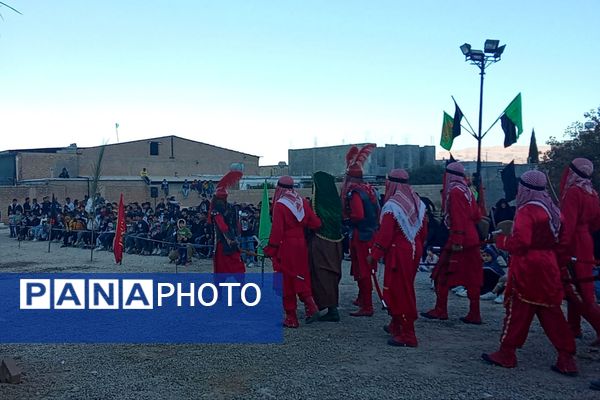 اجرای تعزیه شهادت حضرت زهرا (س) در روستای ظفرآباد شیراز