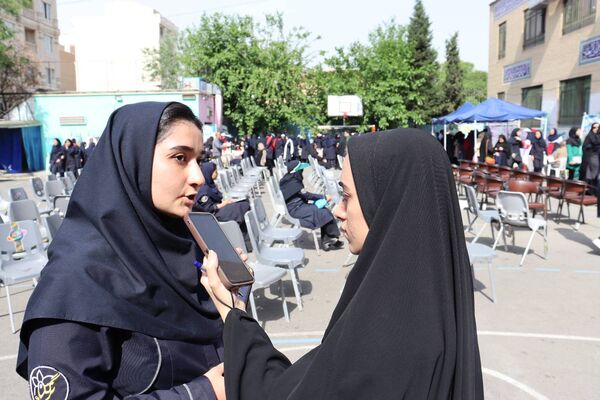  دانش‌آموزان هنرستان نرگس در نمایشگاه فنی و هنری درخشیدند