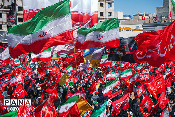 تشییع پیکر رهبر شهید انقلاب در مشهد مقدس-۴
