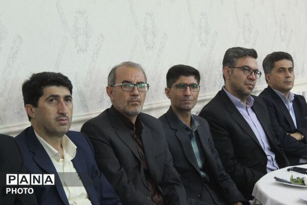 تجلیل از سفیران سلامت در شهرستان ملکان