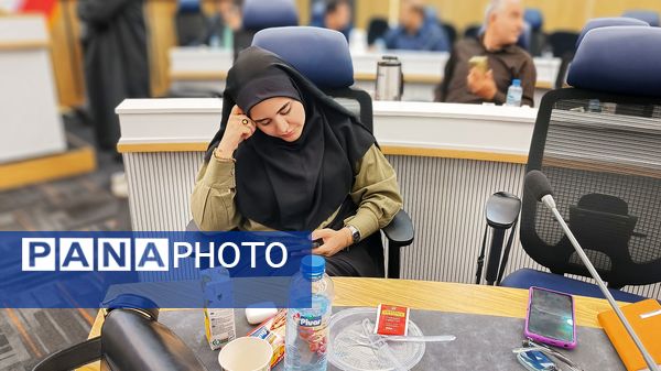 نشست خبری نماینده بویراحمد دنا و مارگون با خبرنگاران 