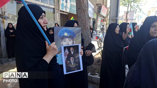 برگزاری مراسم عزاداری رهبر شهید در شهر آشخانه