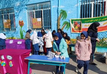 روایت دانش‌آموزان از بازارچه درون‌مدرسه‌ای دبستان ربابه هاشمیان یزدی