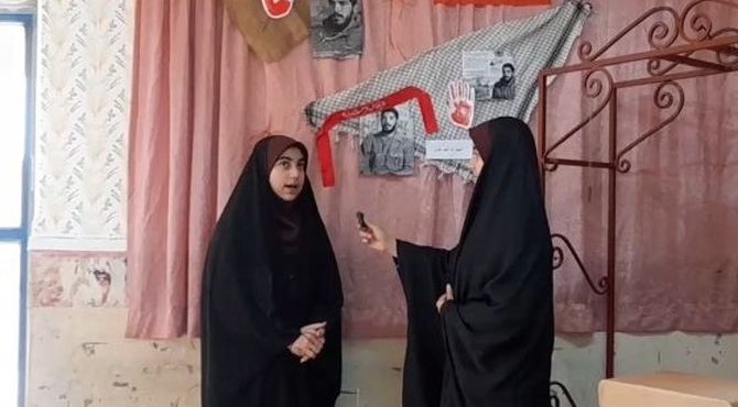 نمایشگاه «مدرسه انقلاب» به مناسبت دهه فجر در مدرسه شهدای اقتدار 