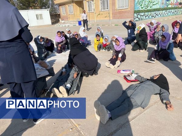  بیست و ششمین مانور سراسری زلزله در روستای دربند