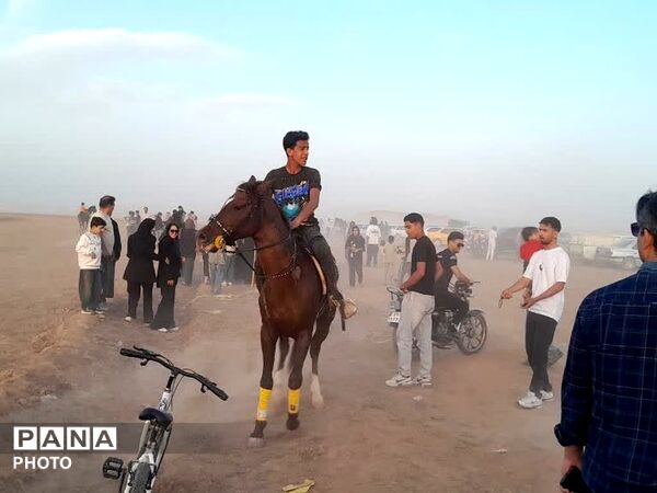 تاخت و تاز خاطره‌ها در فدافن؛ مسابقات اسب‌سواری به نام شهید نظافتی