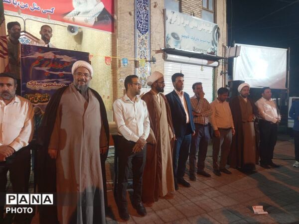 اجلاس سراسری نماز و تجلیل از دانش‌آموزان فعال در حاجی‌آباد