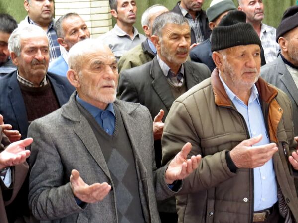 نماز جمعه عبادی و سیاسی در شهر غلامان