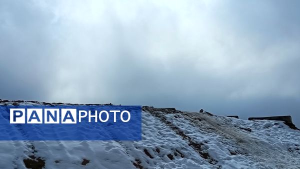 بارش برف زمستانی در روستای برزنون شهرستان نیشابور