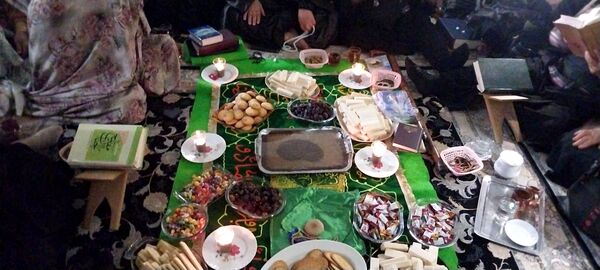 عطر صبر زینب در جمع معتکفان مسجد جامع