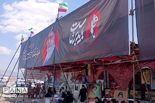 خدمت رسانی به زاِئران تشییع رهبر شهید در موکب دارالمصلین شهرستان شیروان