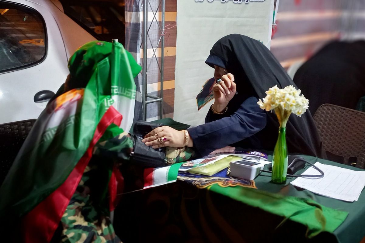 حضور مردم قرچک مخصوصا کودکان در تجمع روز جمهوری اسلامی، پررنگ تر از همیشه