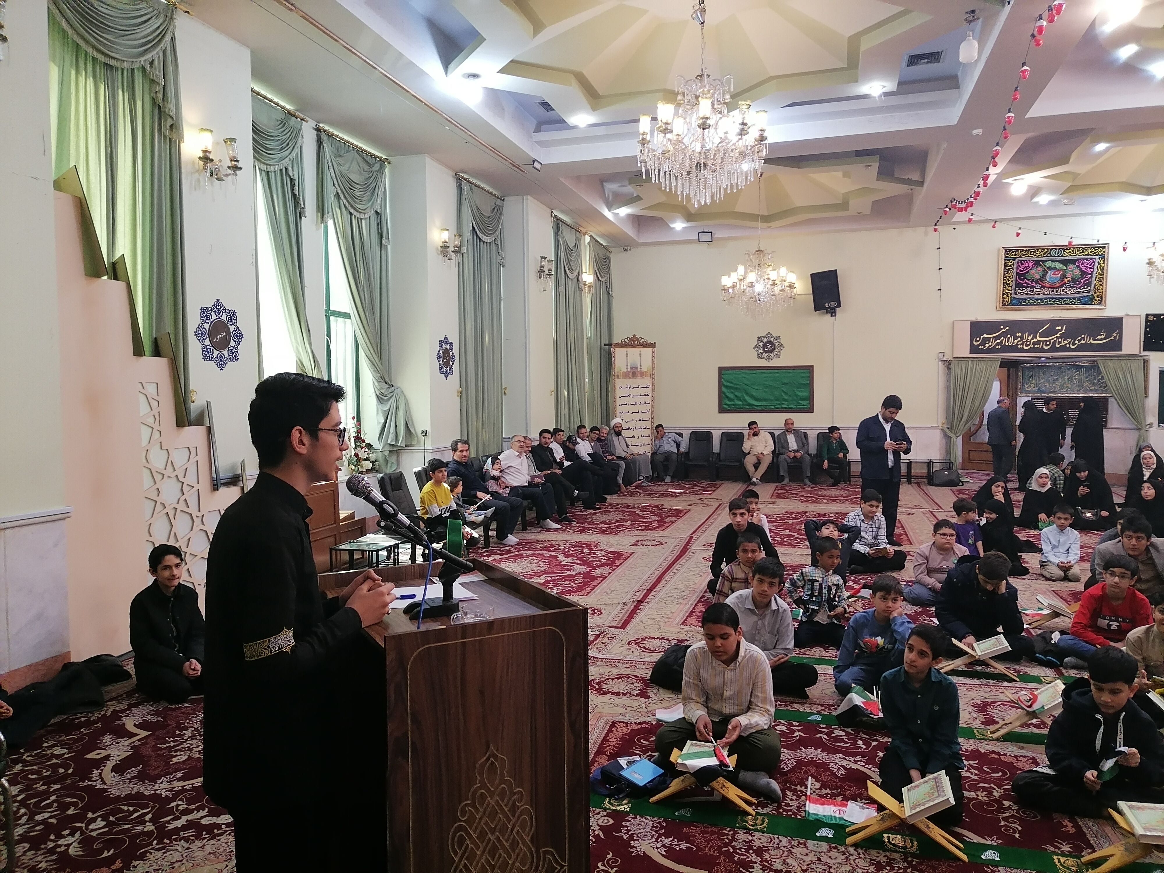 محفل نور در حمایت از دفاع مشروع نیروهای مقاومت سپاه پاسداران