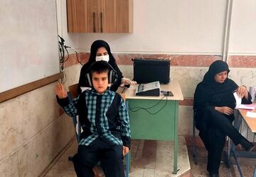 میزخدمت پزشکی رایگان در مدارس کم برخوردار محمدشهر و ماهدشت کرج برگزار شد