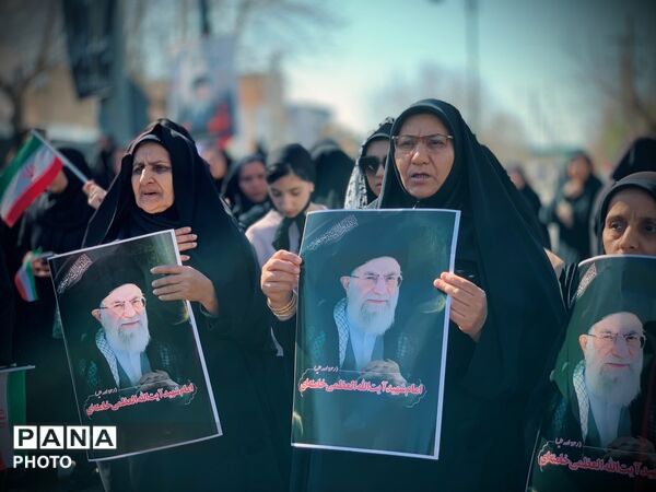 مردم گالیکش کفن پوش به میدان آمدند