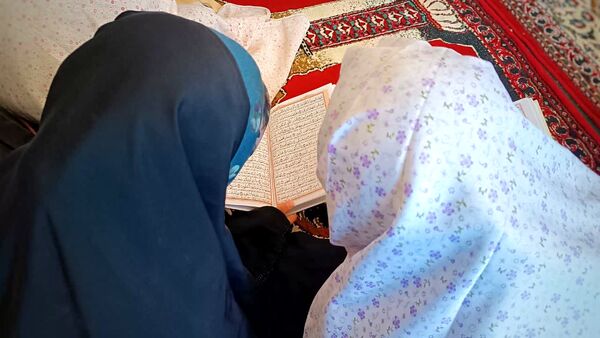 جلوه‌های زیبای بندگی از اعتکاف دختران نوجوان کهگیلویه و بویراحمد