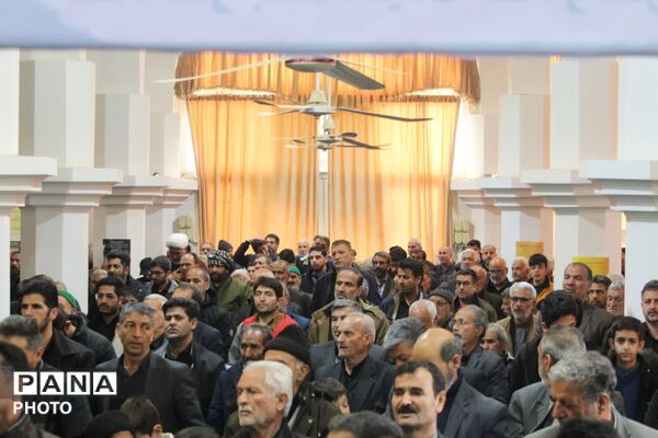 از راهپیمایی تا نماز جمعه و نمایش اتحاد امت اسلامی با حضور مسئولین در خلیل‌آباد