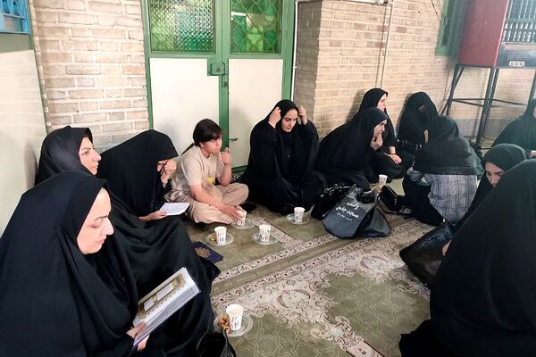 مراسم سالگرد ارتحال امام خمینی (ره) و بزرگداشت شهدای خدمت در ناحیه 2 شهرری