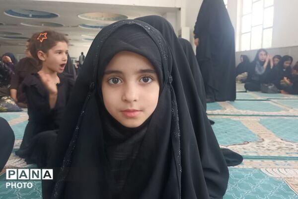 یادواره شیرخوارگان حسینی در مصلای اول‌الامر لردگان 