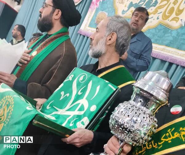 دستجرد غرق در شادی فرشتگان زمینی