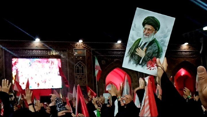 حماسه وفاداری در مشهد؛ حضور میلیونی مردم در بدرقه مقام معظم رهبری