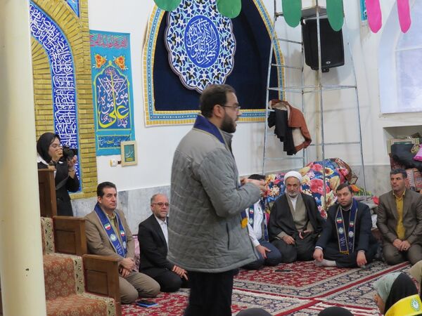 بازدید قائم‌مقام سازمان دانش‌آموزی از اعتکاف دانش‌آموزان پیشتاز اسفراین