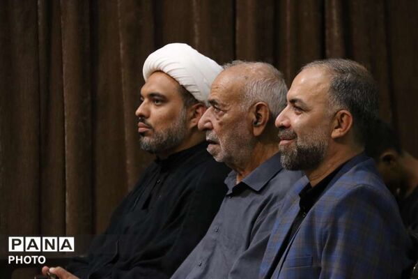 طعمِ کلمات در سوگ خورشید؛ جلوه‌گری واژه‌ها در محفل «قند روضه»