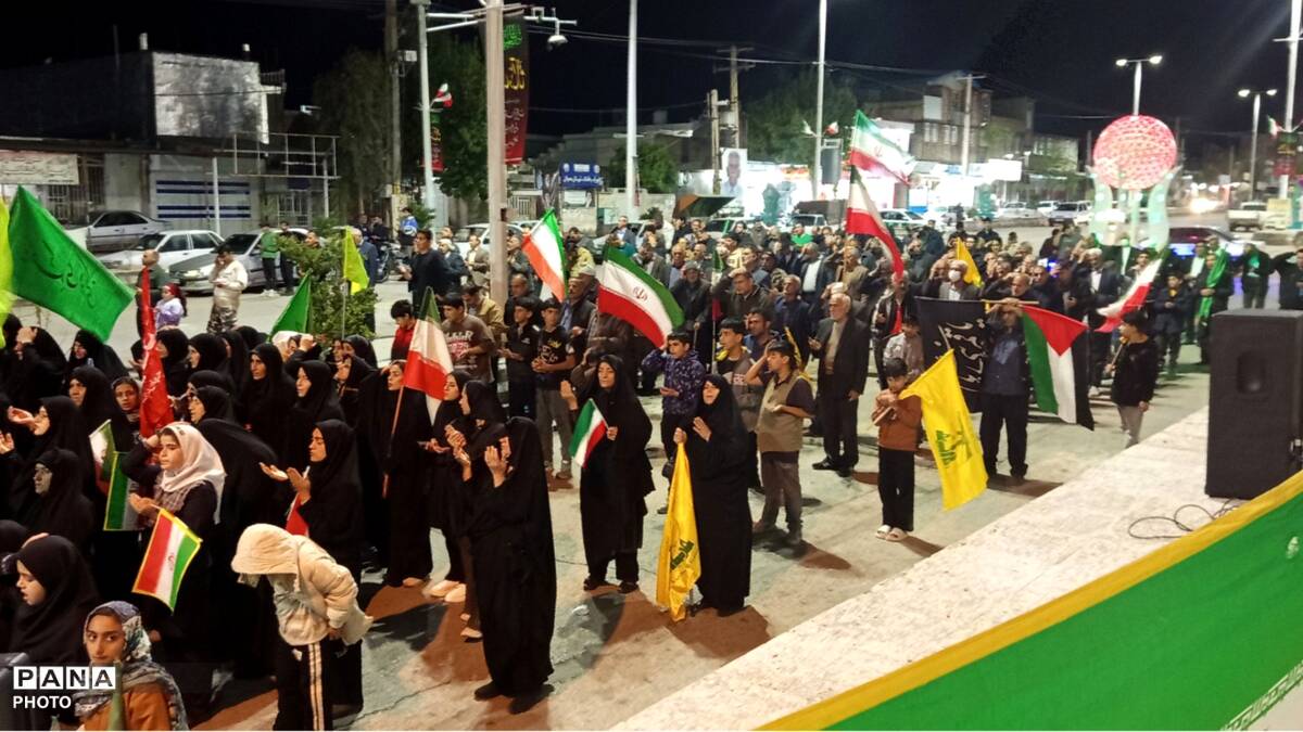 حماسه‌ای دیگر از خروش مردم معمولان در خیابان و میدان