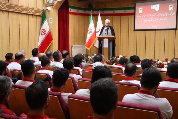  آیین تجلیل از ایثارگری‌های کارکنان و نجاتگران جمعیت هلال‌احمر استان همدان  