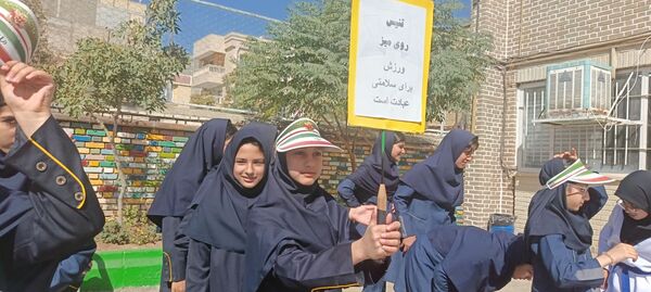 المپیاد ورزشی در دبیرستان کوثر فرهنگیان