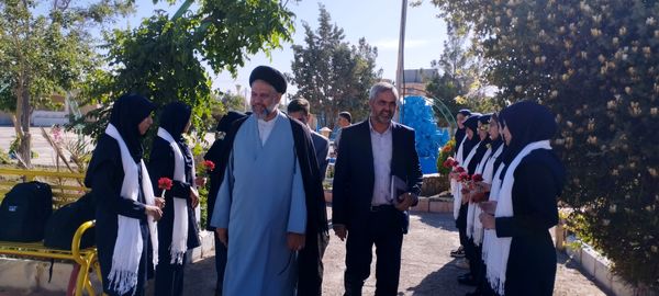 سپاس معلم در گناباد 